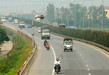 Mở rộng vì lợi đủ đường! 